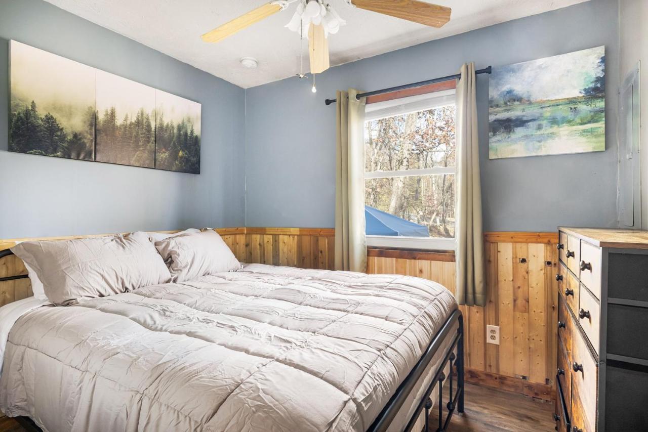 Quiet Loft Chalet Near Bryce W Hot Tub & Fire Pit Basye 外观 照片